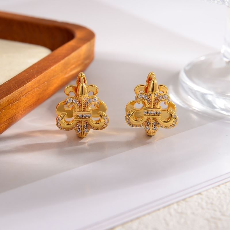 Ch*0me He**ts earrings